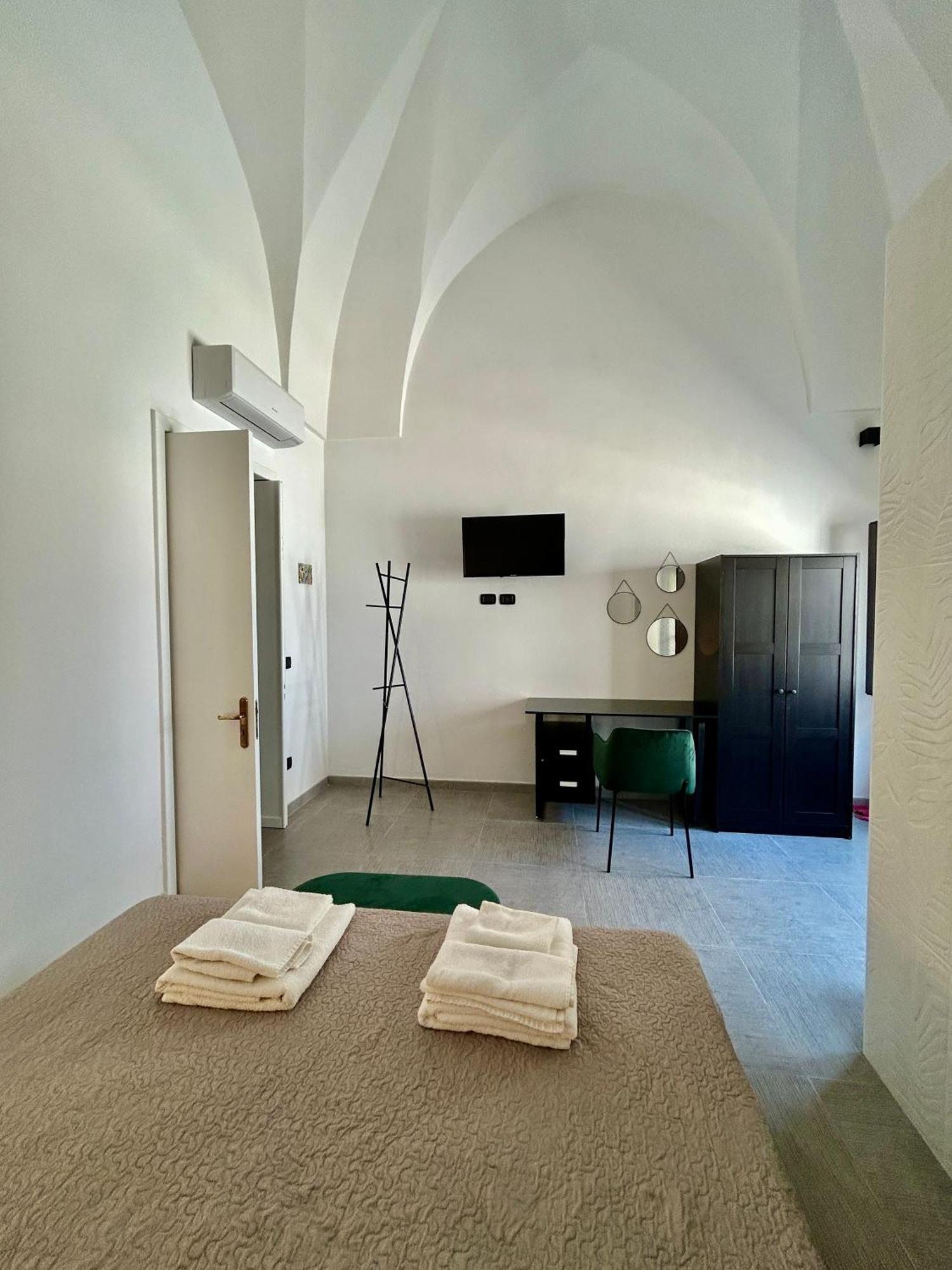 Nonno Uccio Apartman Castri di Lecce Kültér fotó